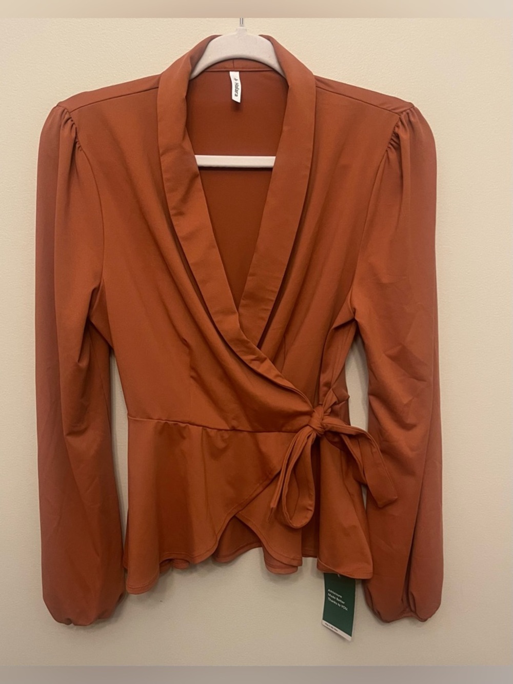 NWT Halara Shawl Collar Wrapped Tie Side Ruffle Hem Blouse Women's Size Medium
